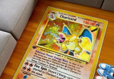 Já podes ter um tapete de cartas Pokémon na tua casa!